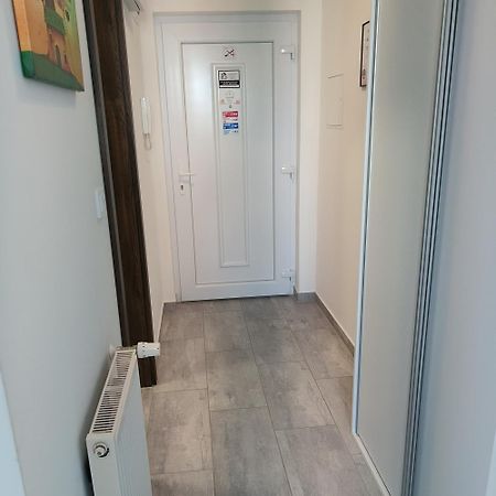 Pe-Ki Lux Apartman Székesfehérvár Buitenkant foto